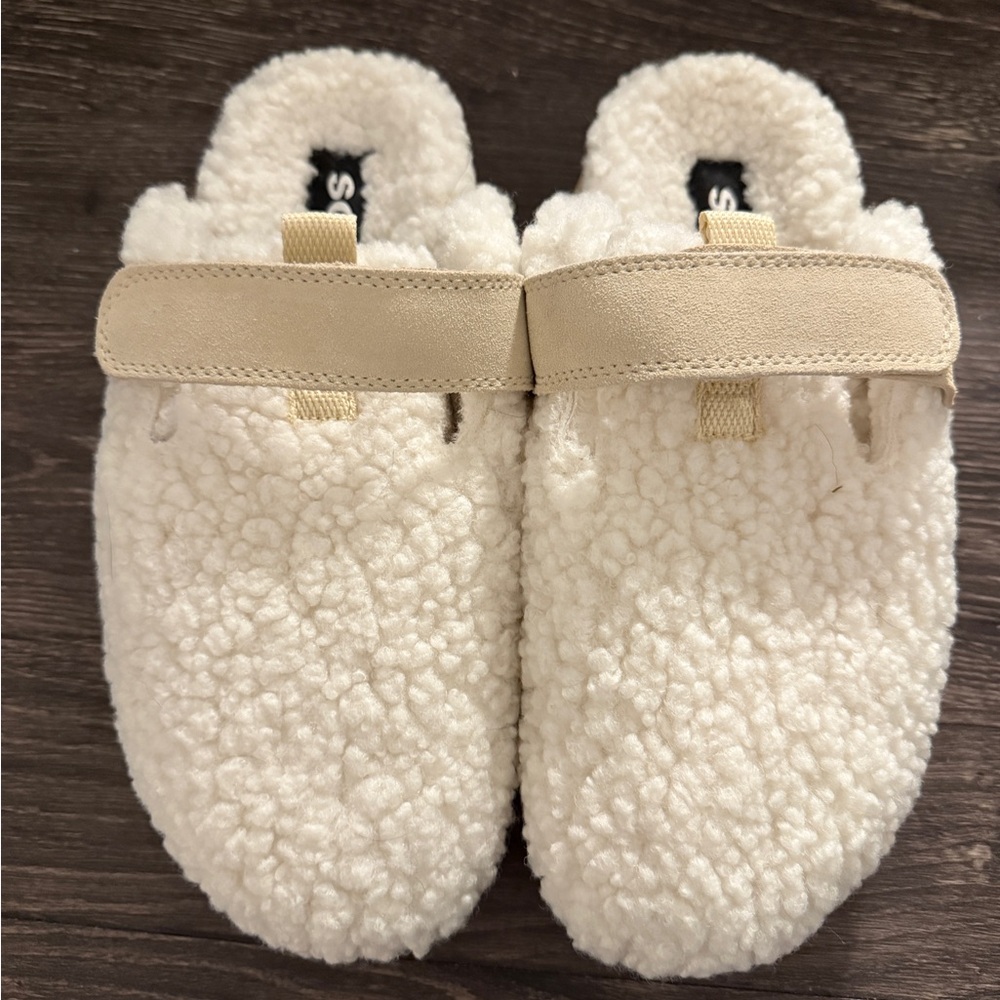 Sorel Women's Viibe Faux Shearling Clogs size 8 NEW NEVER WORN